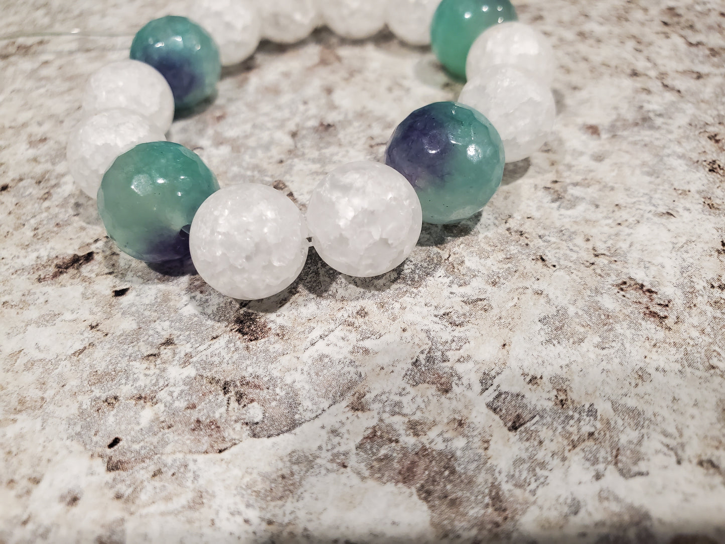 Fire Agate and white quartz gemstone bead bracelet