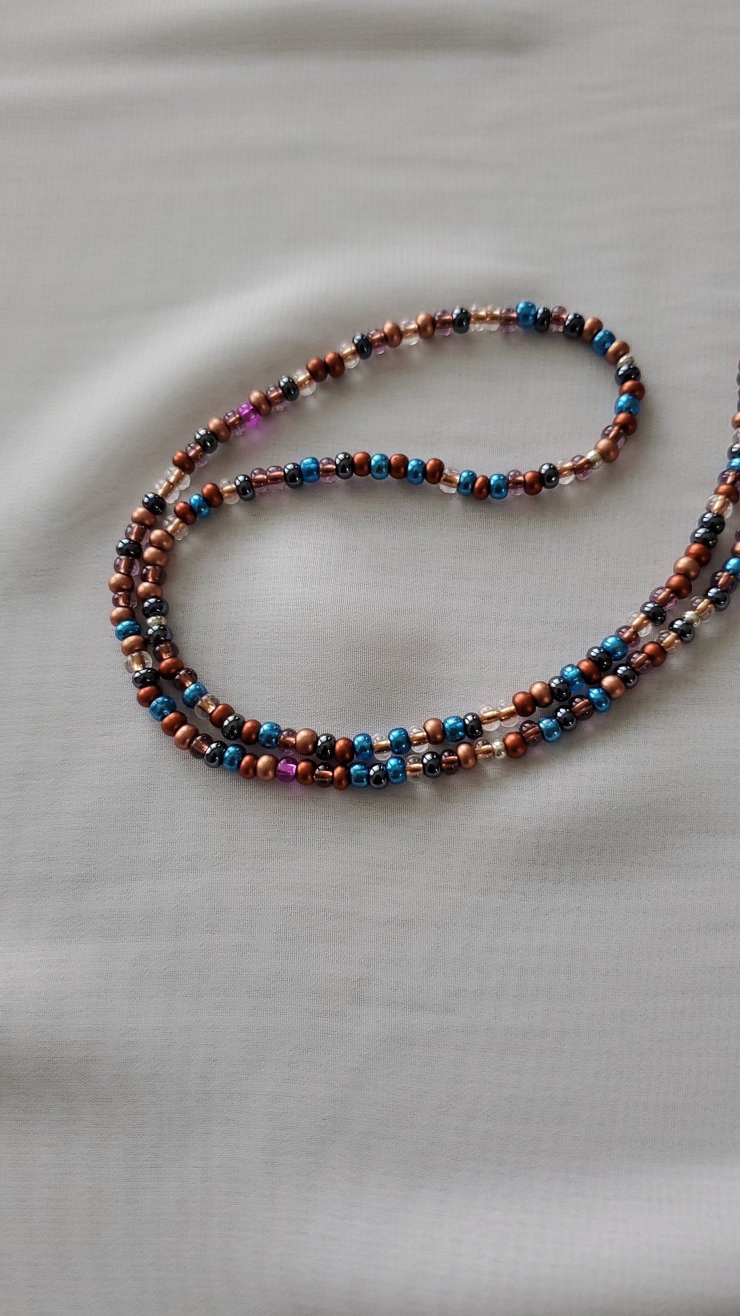 Multi color waistbead