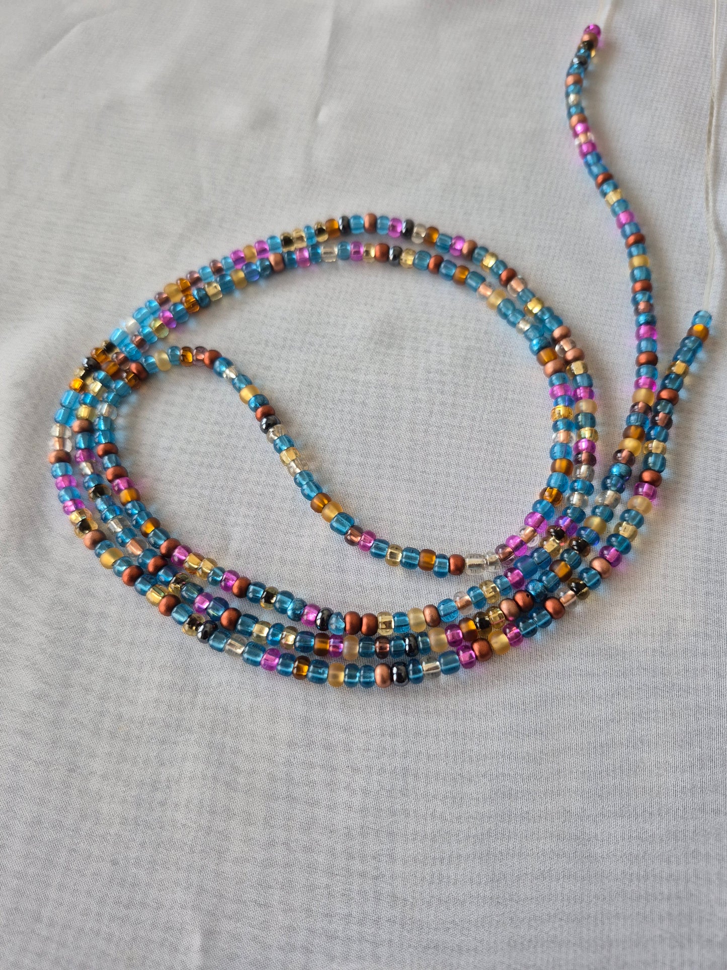 Multi color waistbead