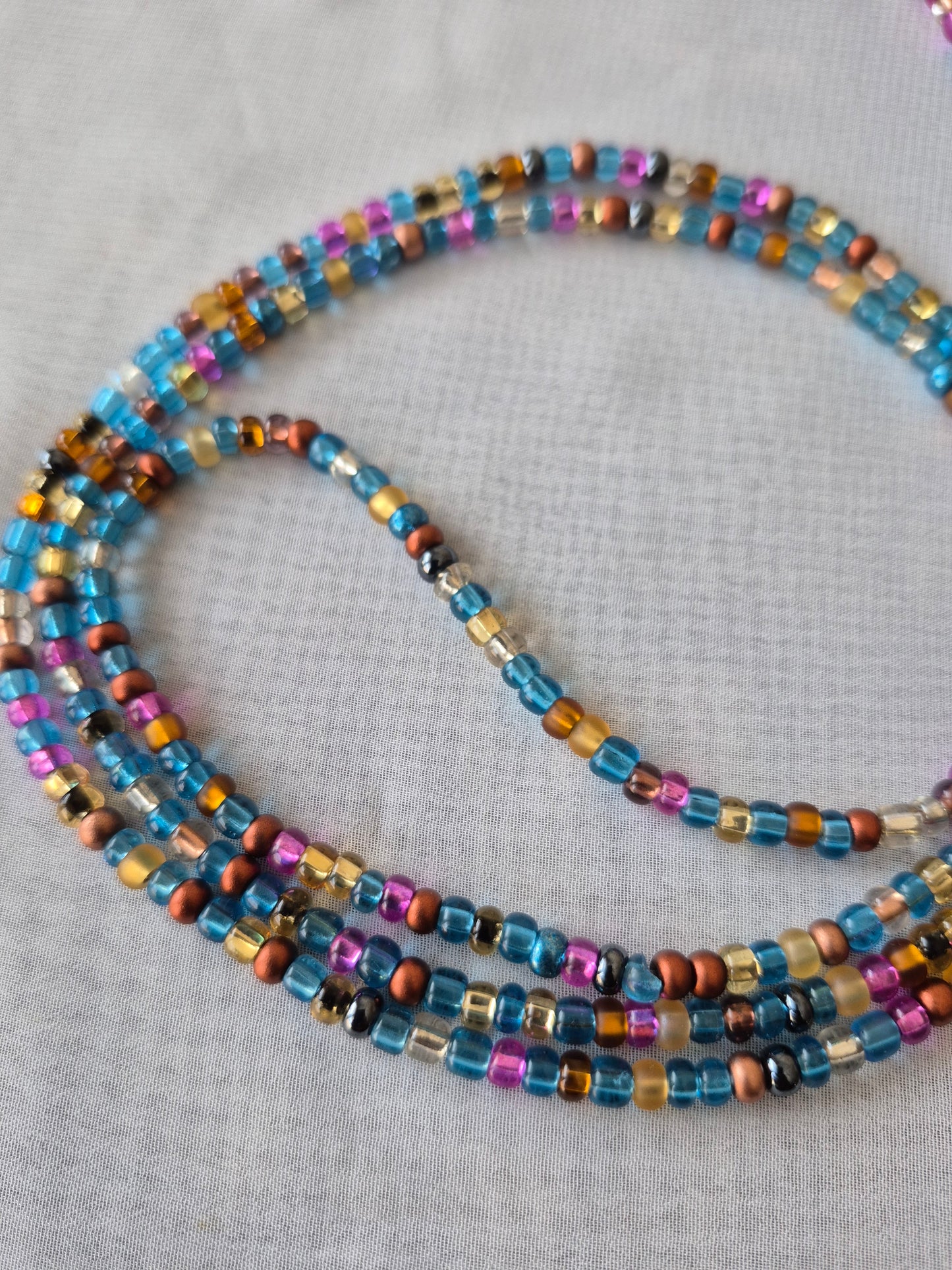 Multi color waistbead