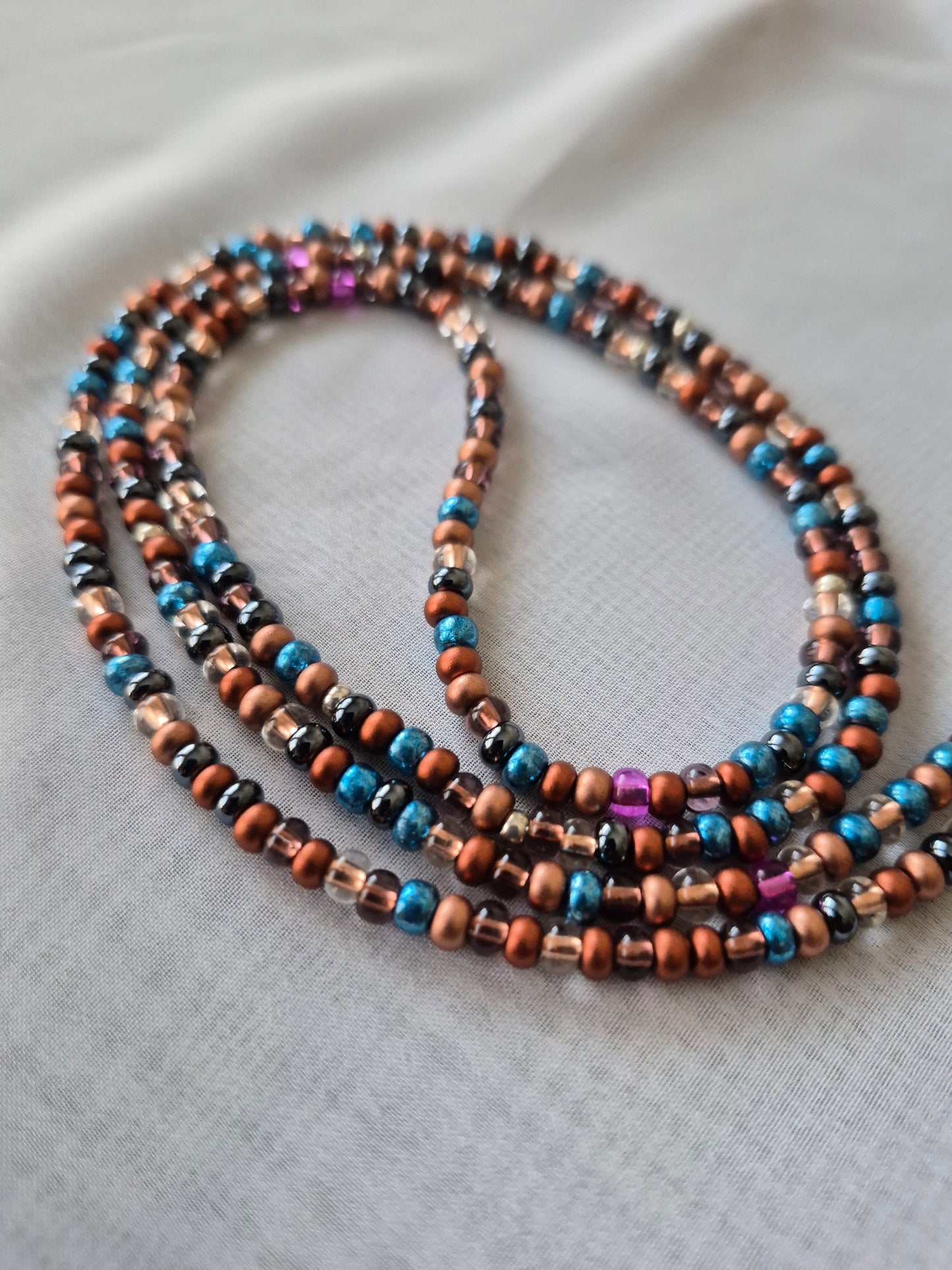 Multi color waistbead